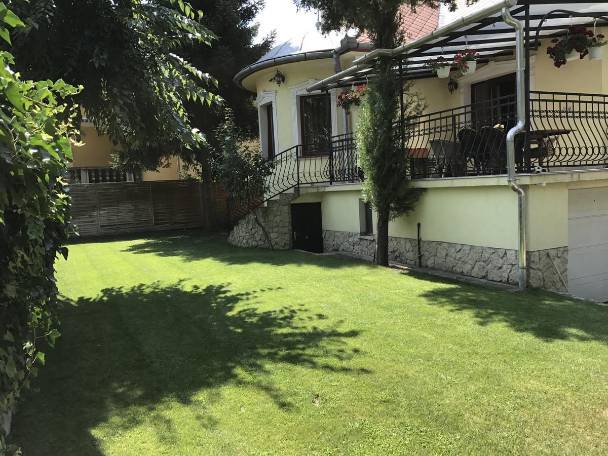 Palma Villa In City Park Budapest - Semi Suteren Zewnętrze zdjęcie